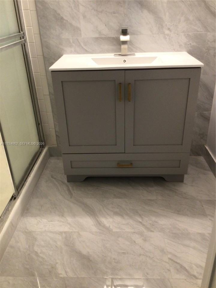 10357 Nw 8th St #105 - Photo 6 of 25