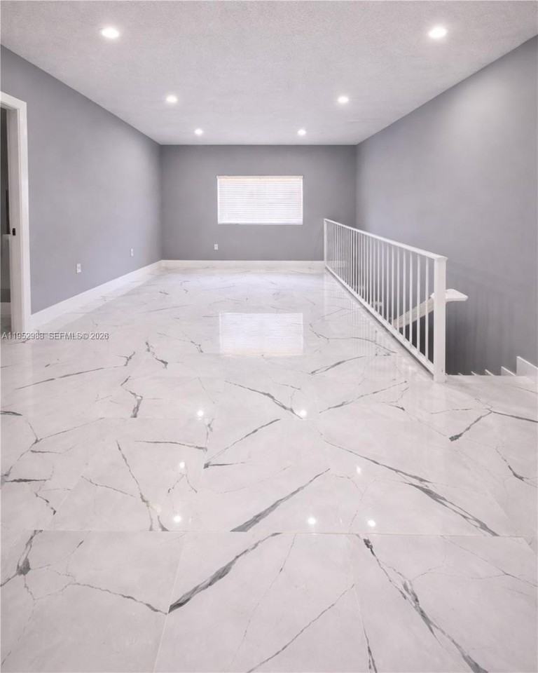 7925 W 29th Way #201 - Photo 4 of 10