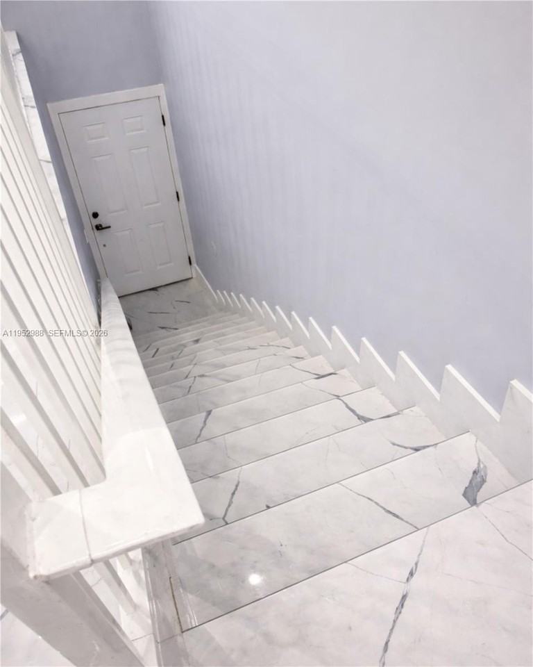 7925 W 29th Way #201 - Photo 5 of 10