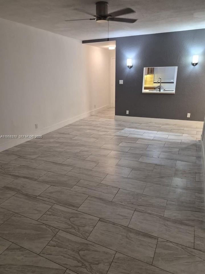 116 Nw 60th Ave #1-1 - Photo 2 of 18