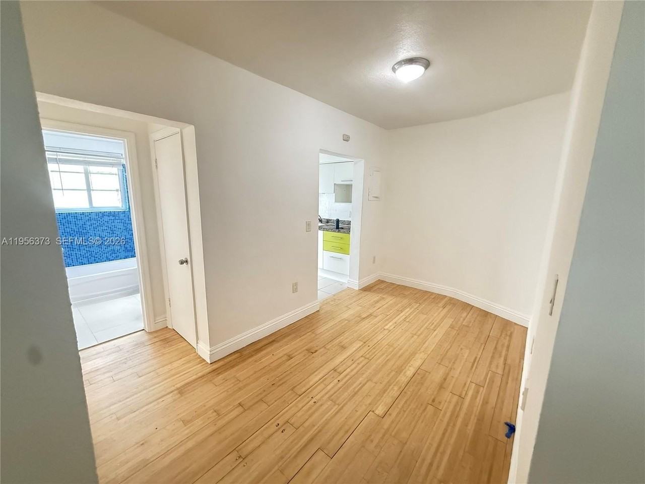 6930 Rue Vendome #3 - Photo 5 of 14