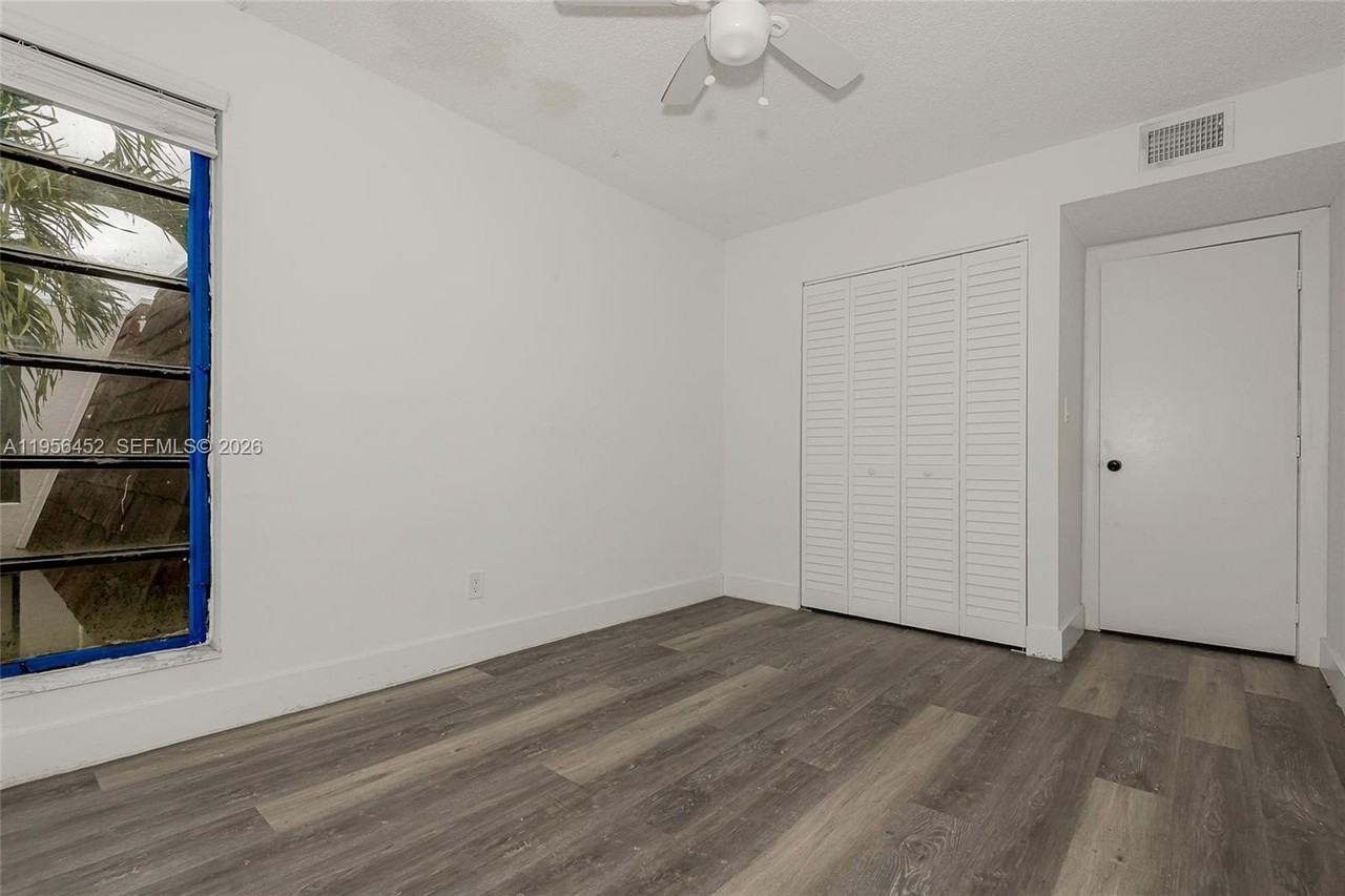 1501 Nw 90th Way #1501 - Photo 3 of 6