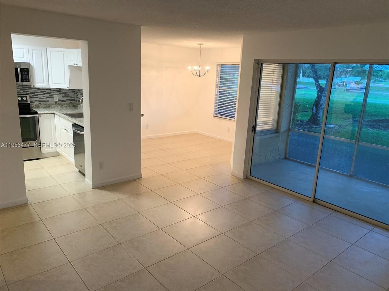 1013 Coral Club Dr #1013 - Photo 4 of 26