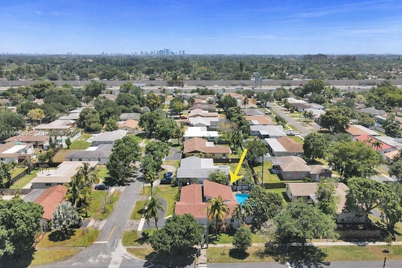 5380 Sw 8th Ct - Photo 6 of 50