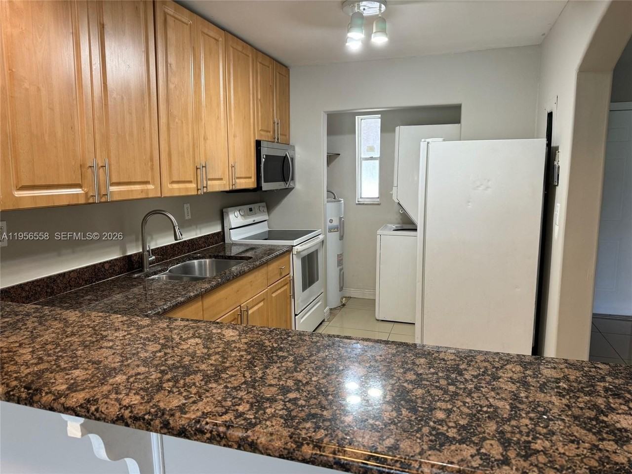 8060 Fairview Dr #201 - Photo 5 of 33