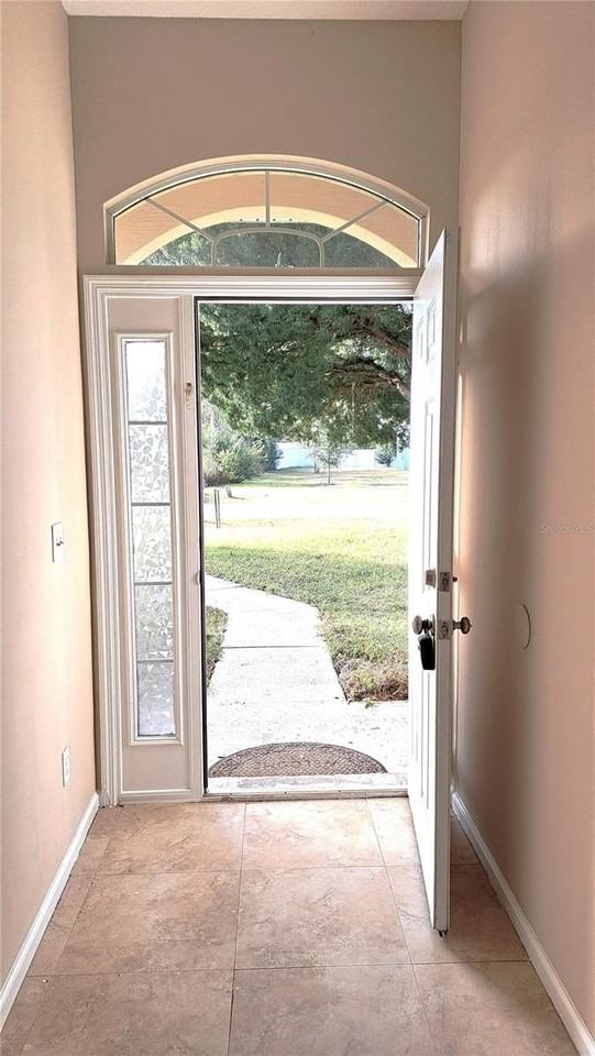 30 Patricia Dr - Photo 3 of 24