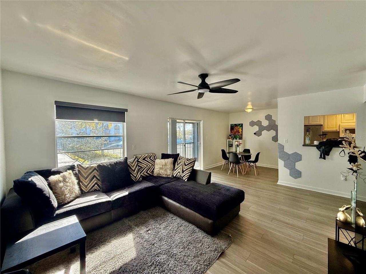 2507 N Alafaya Trl #12 - Photo 4 of 23