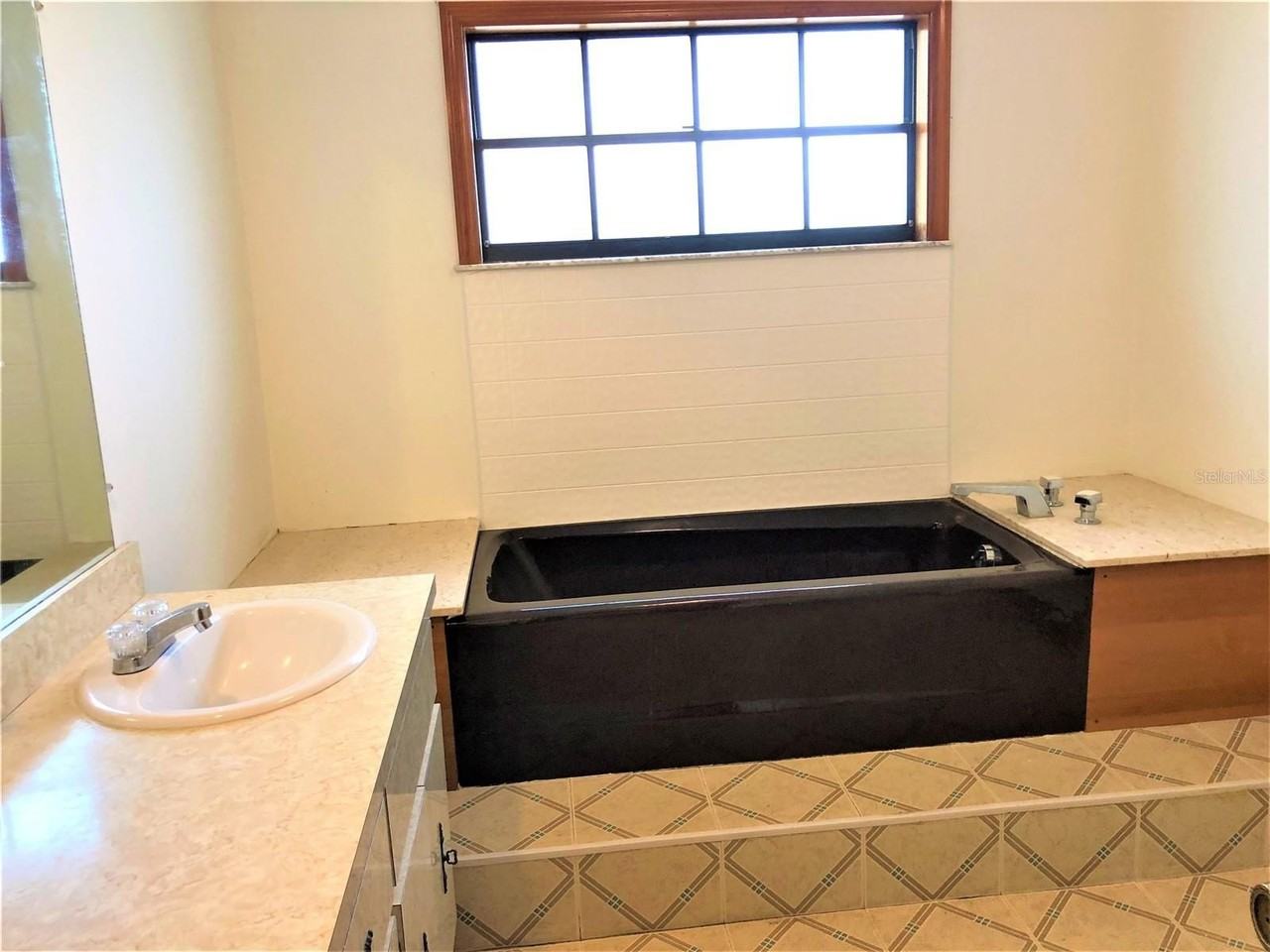 2727 Massee Rd - Photo 7 of 12