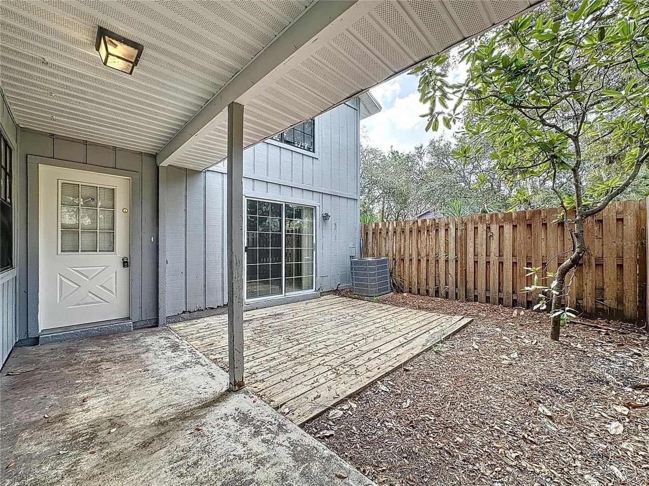 4616 Lighthouse Cir #101 - Photo 3 of 27