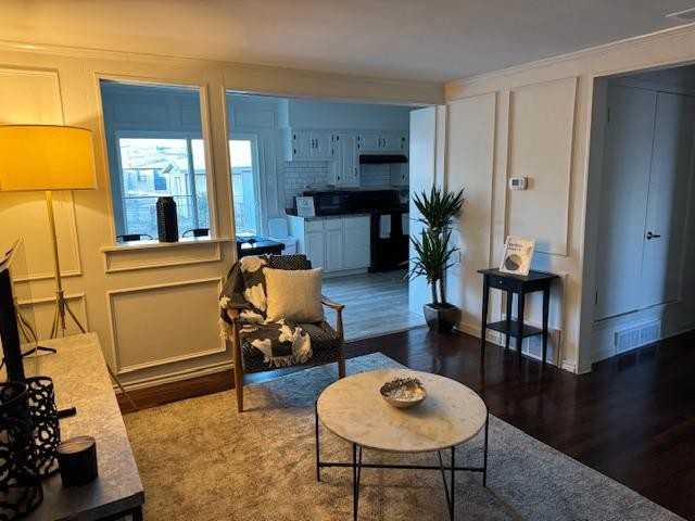 Hilton Dr - Photo 3 of 13