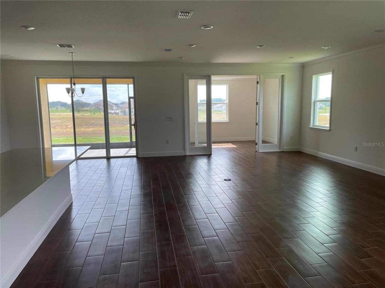 10067 Dolphin Gull Cir - Photo 6 of 25