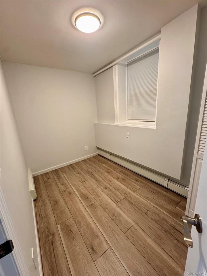 516 Morris Park Ave #3 - Photo 6 of 12