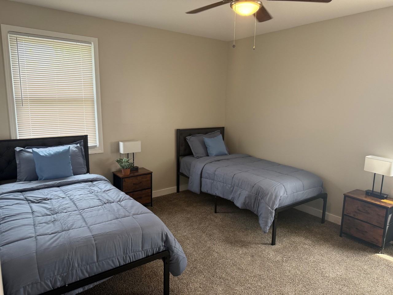 Gayland Ct - Photo 7 of 9