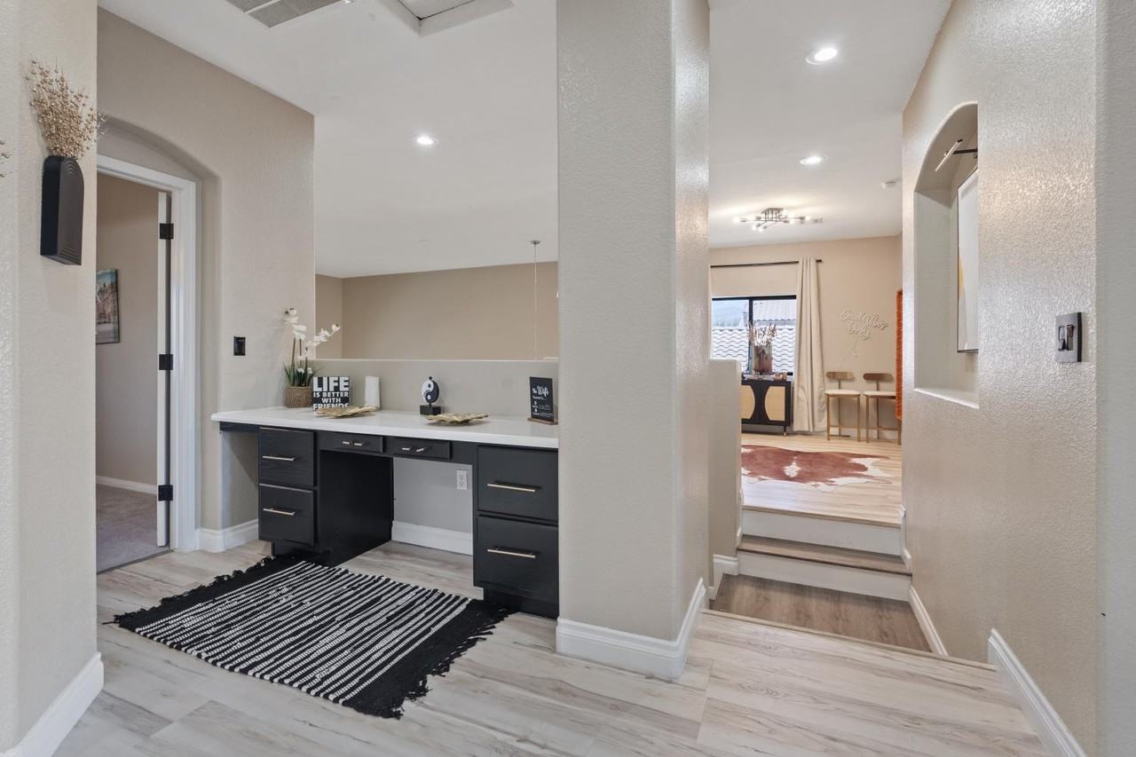 Colorado Breeze Way - Photo 5 of 7