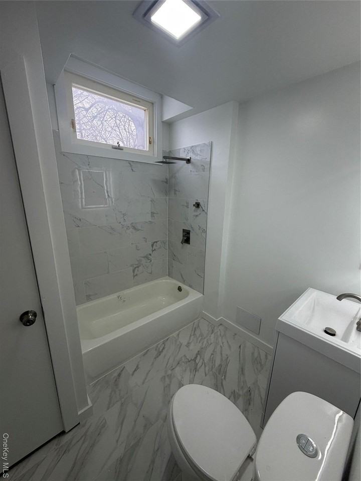 726 Jersey Ave Unit 3 #3 - Photo 6 of 10