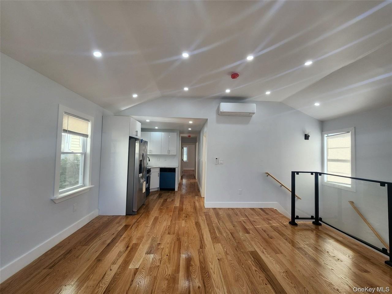 330 Taylor Ave Unit 2 #2 - Photo 5 of 11