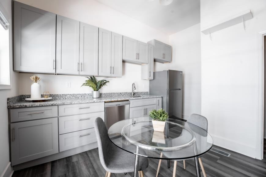 1353 Finley St Ne - Photo 3 of 10