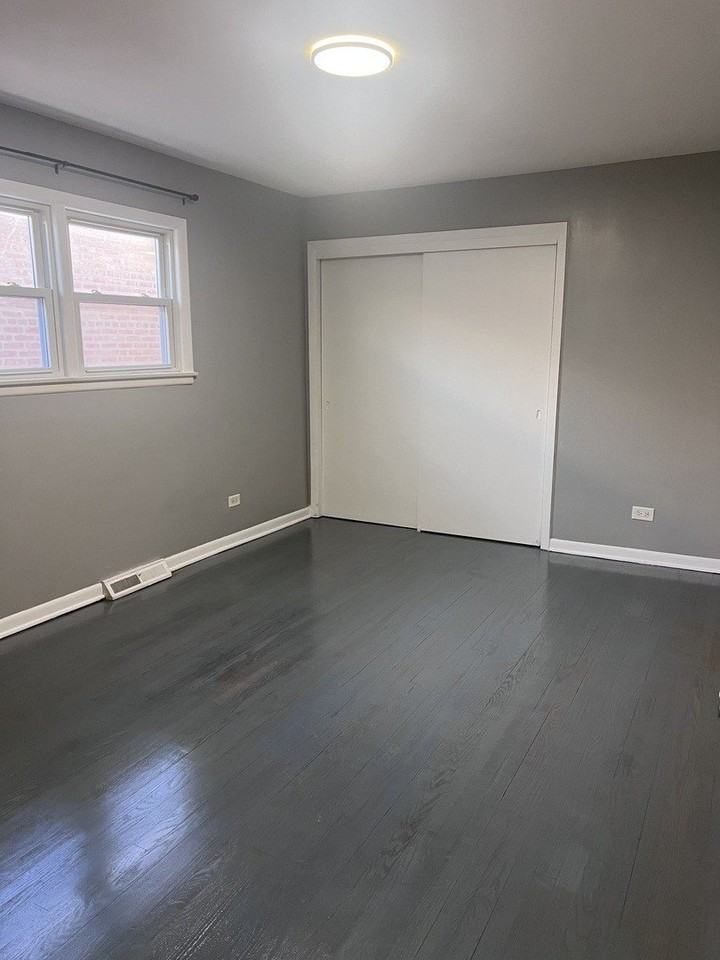 664 Sibley Blvd Unit 2 #2 - Photo 7 of 9