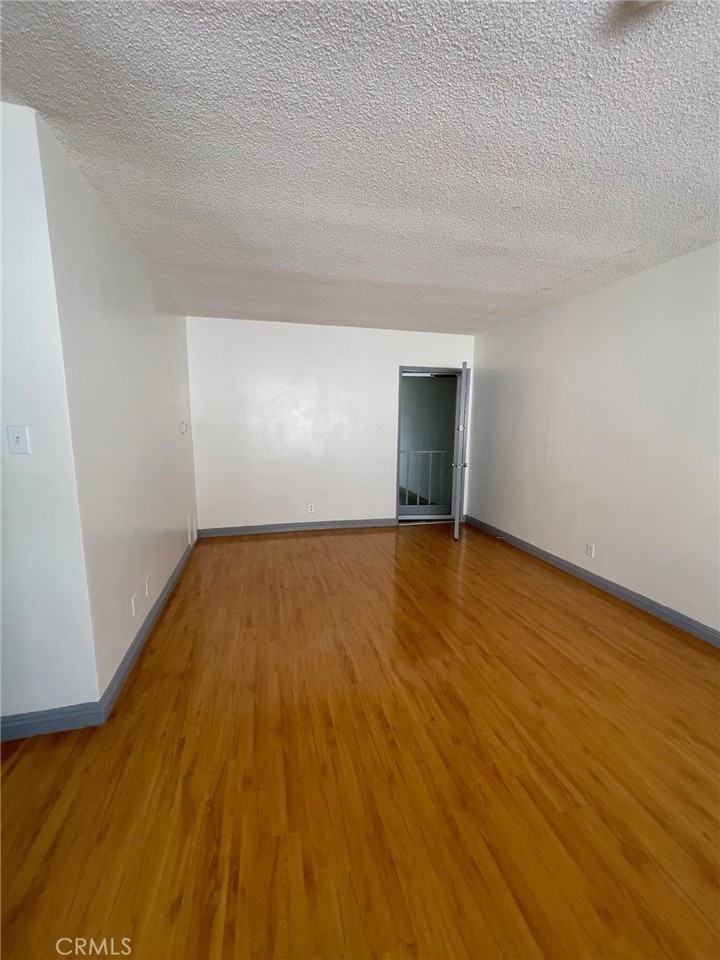 1024 S Atlantic Blvd #15 - Photo 2 of 5