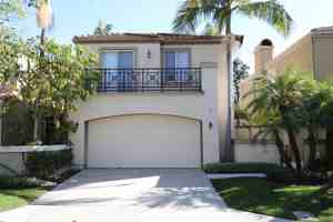 featured image of 28 Hawaii Dr