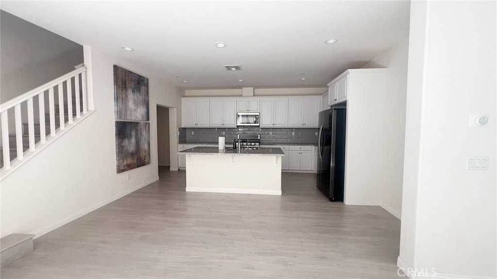 3180 E La Avenida Dr - Photo 7 of 20