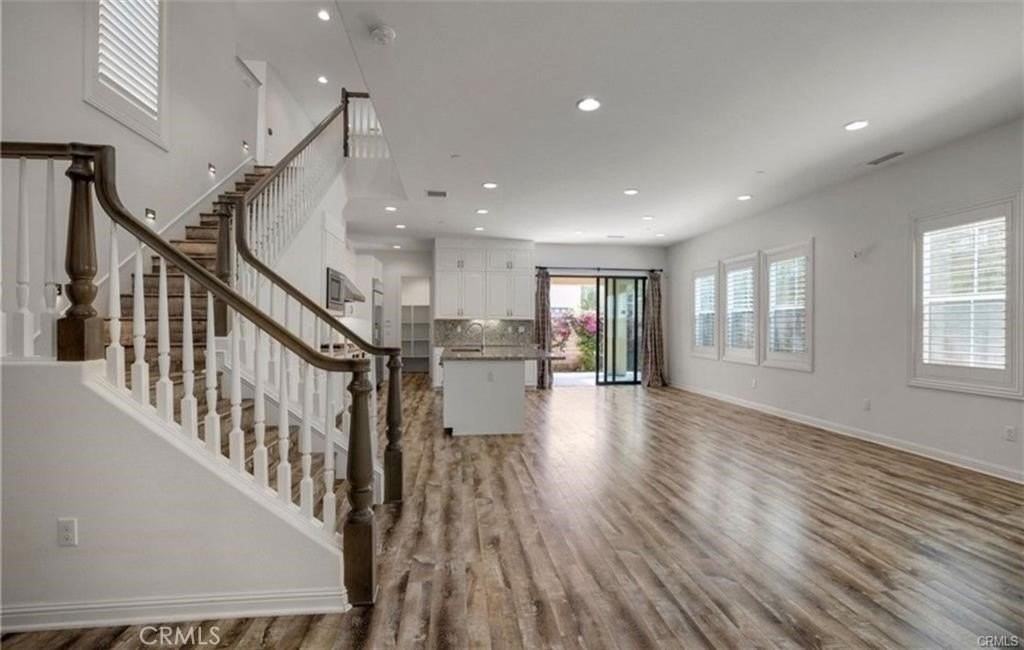 13 Torosa - Photo 2 of 14