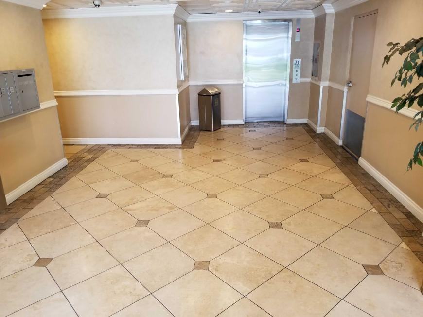 14607 Erwin St - Photo 2 of 10