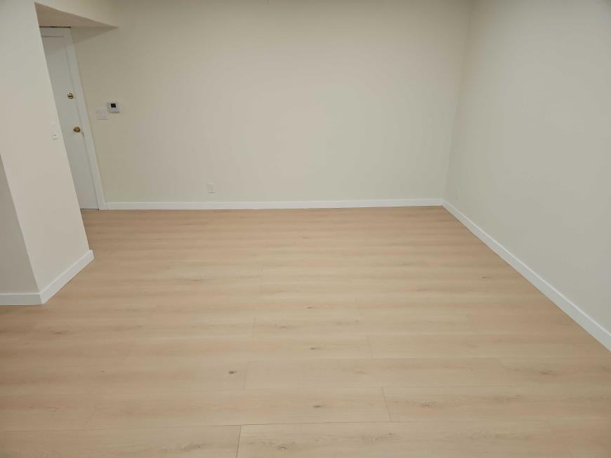 5262 Hermitage Ave - Photo 6 of 10