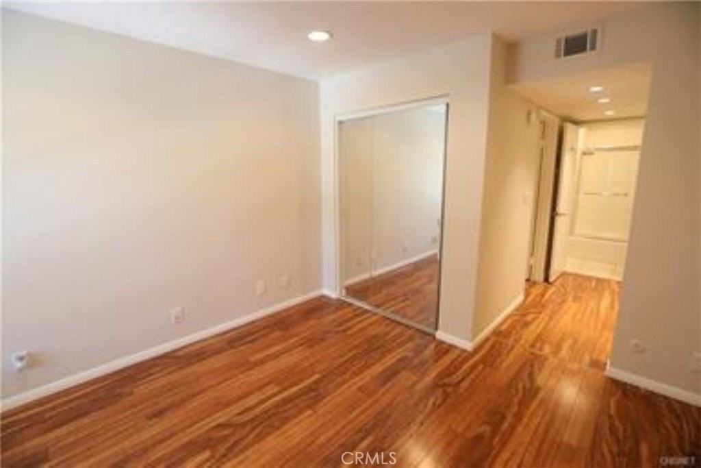 22100 Burbank Blvd - Photo 7 of 27