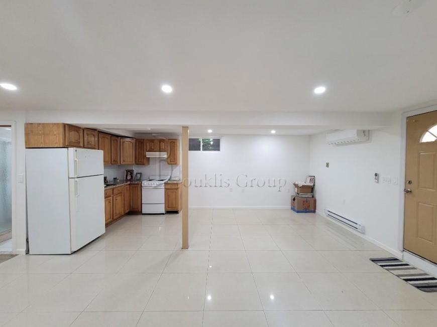 2150 75th St - Photo 2 of 4