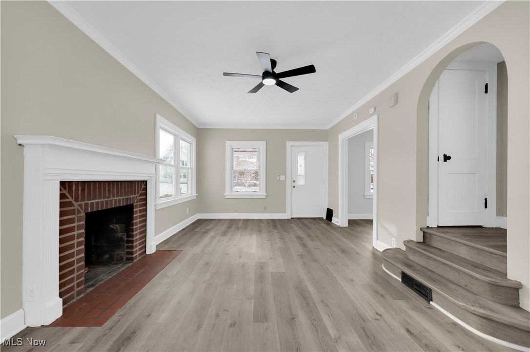 239 E 214th St - Photo 5 of 29