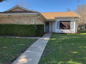 1088 W Hills Ter - Photo 1 of 1