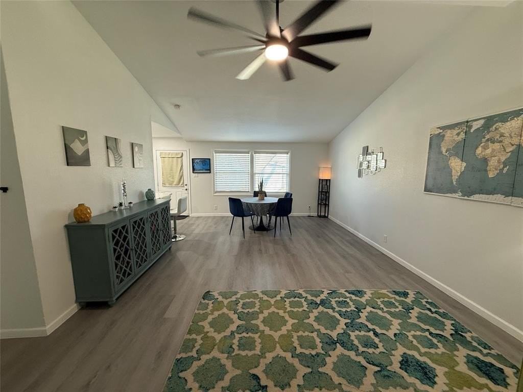 816 Loganwood Ave - Photo 3 of 13