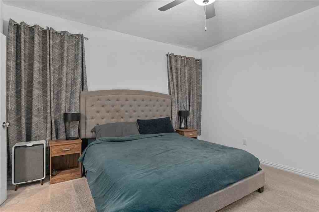 8716 Whistling Duck Dr - Photo 6 of 24