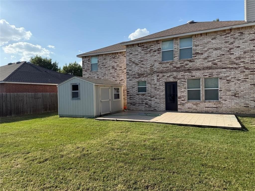 2011 Cap Rock Ln - Photo 2 of 9