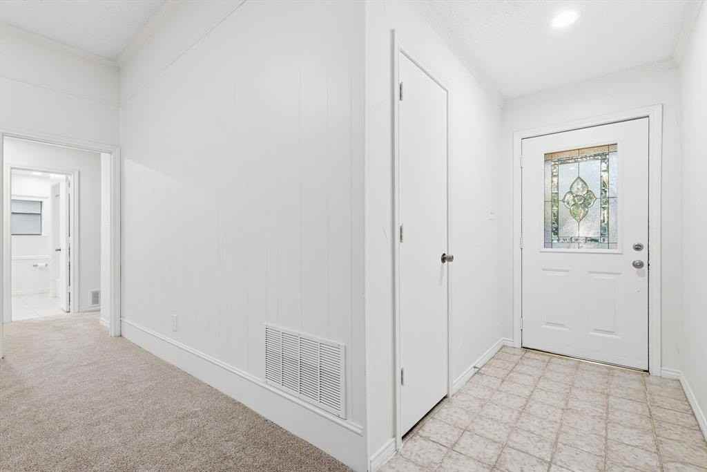 7123 Pleasant View Dr - Photo 4 of 29