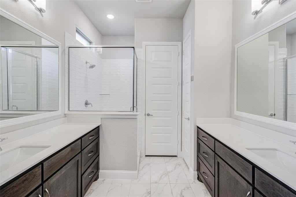 7345 Zachery Dr - Photo 7 of 19