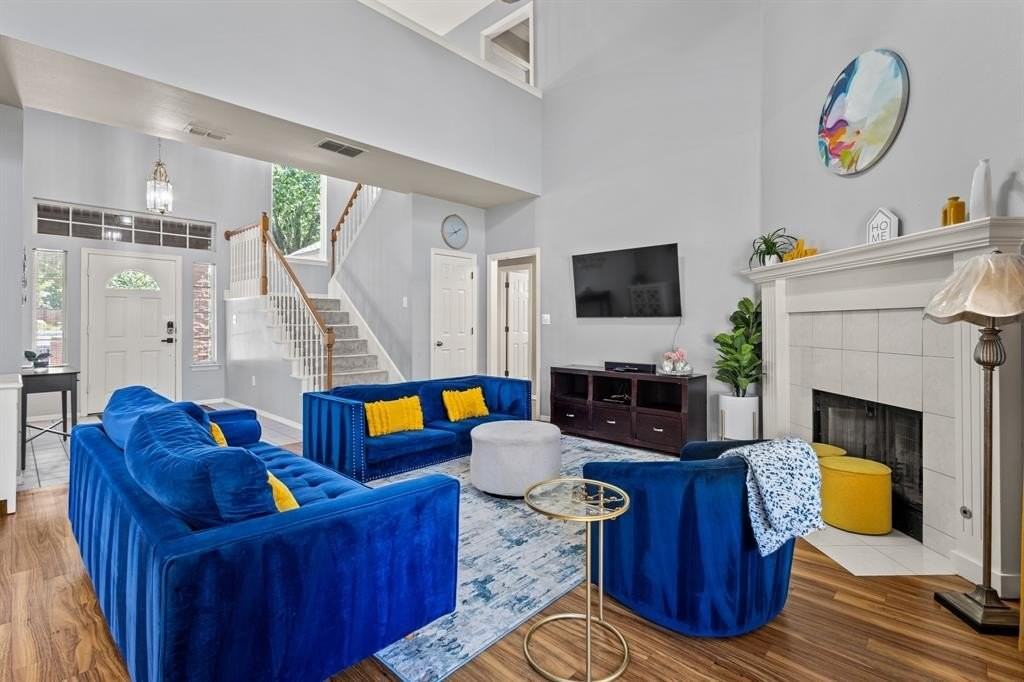 3317 Cooper Br E - Photo 2 of 14