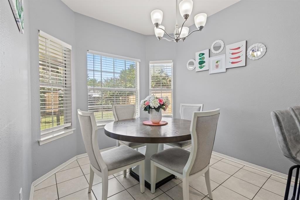 3317 Cooper Br E - Photo 4 of 14