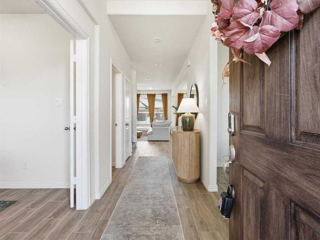 1013 Wildwood Dr - Photo 6 of 40