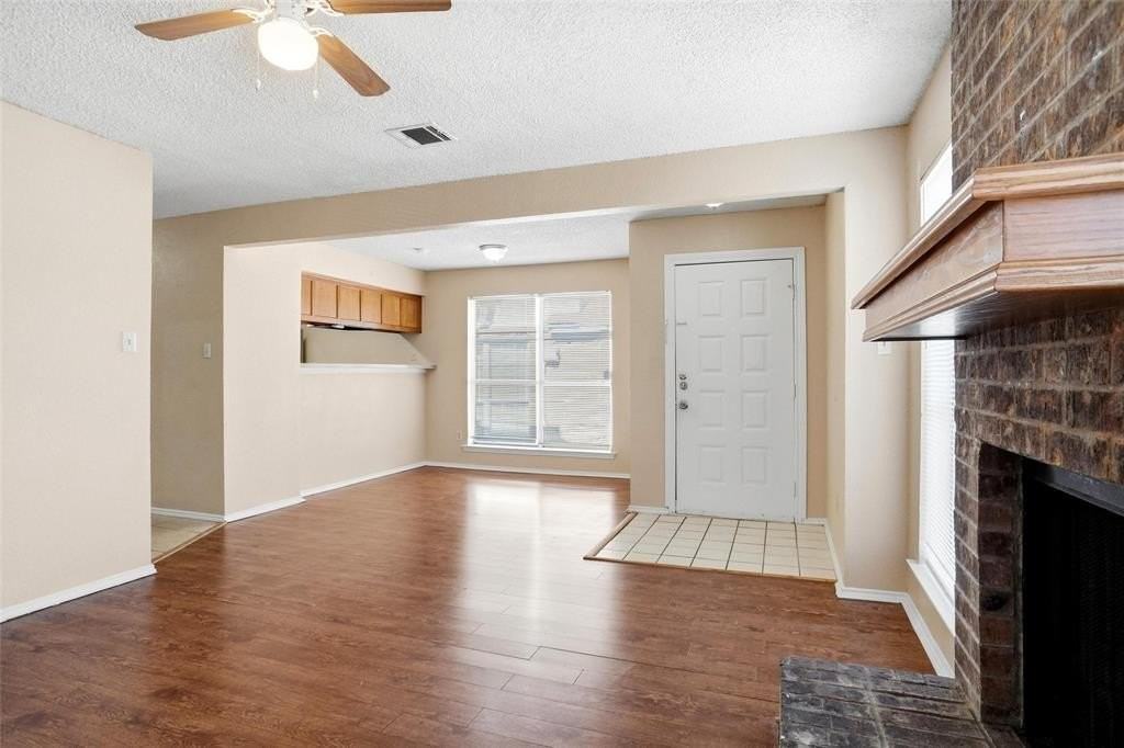 2408 Summer Place Dr - Photo 4 of 16