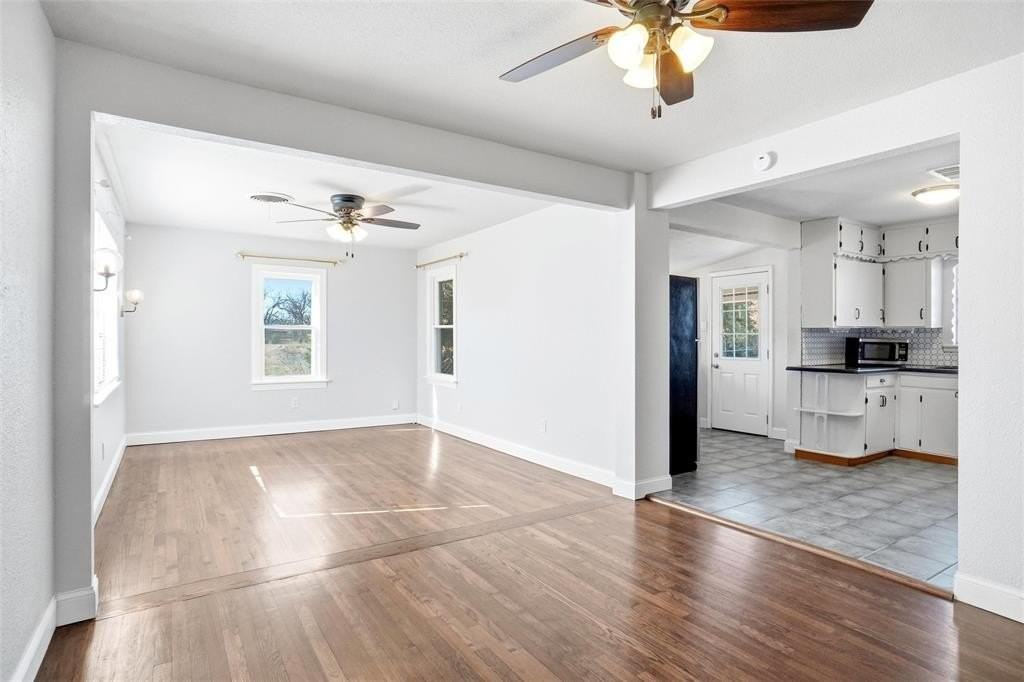 5801 Posey Ln - Photo 2 of 16