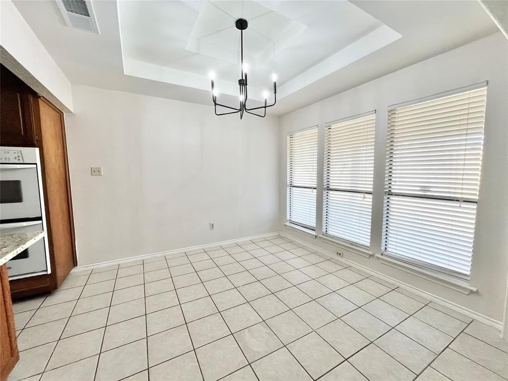 4002 Sumac Ct - Photo 4 of 23