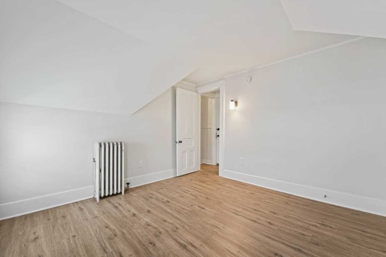 101 Union Ave #6 - Photo 2 of 24