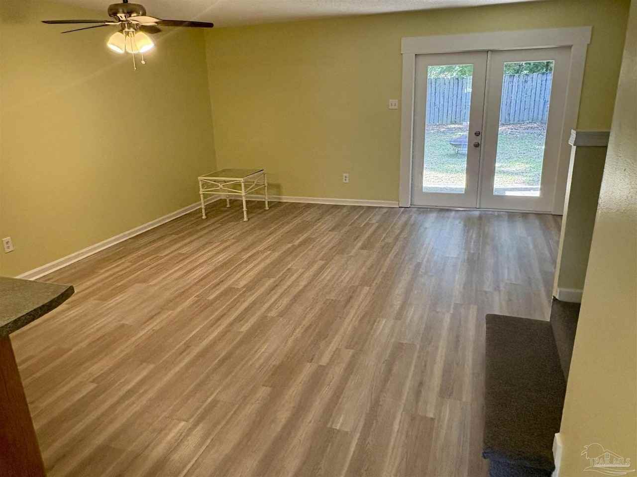 193 E Burgess Rd - Photo 2 of 12