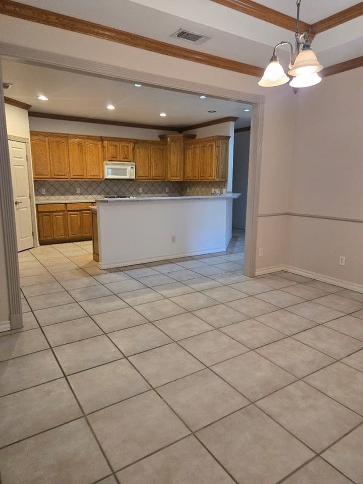 2421 W Golf Course Rd - Photo 6 of 14