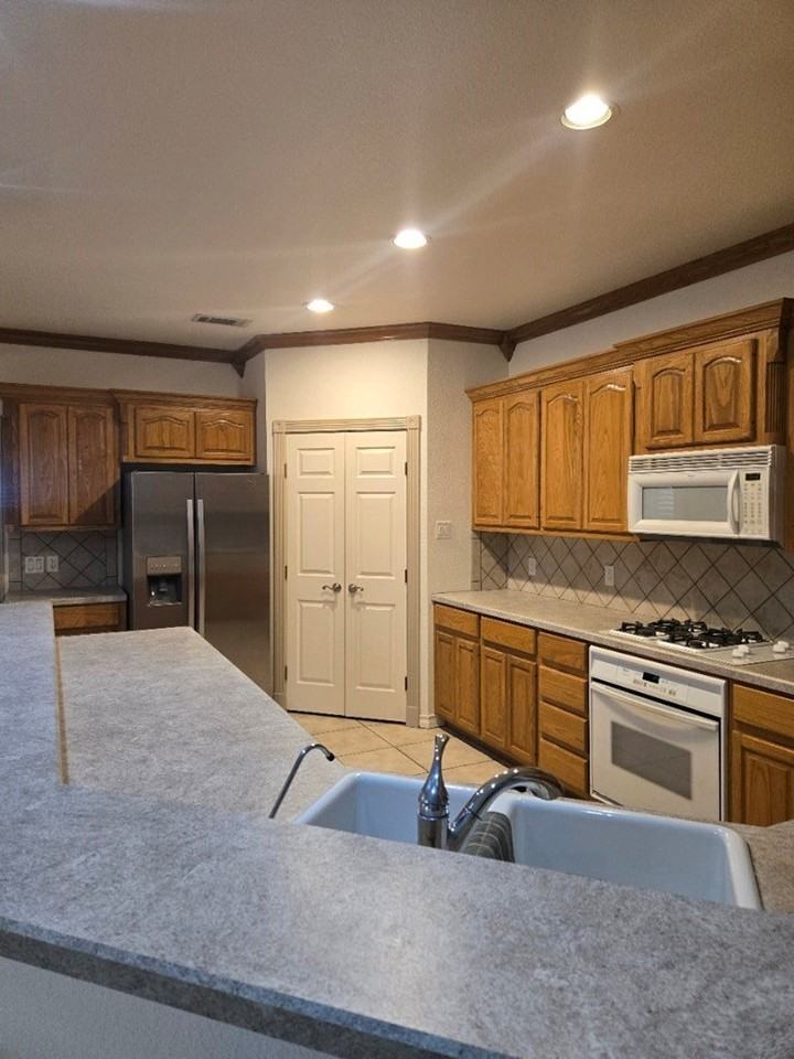 2421 W Golf Course Rd - Photo 7 of 14