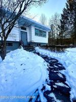 featured image of 204 Dorothy Dr