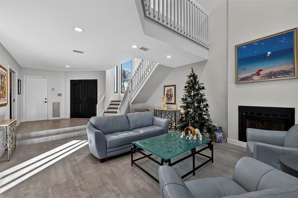 1505 Se 11th St - Photo 4 of 50