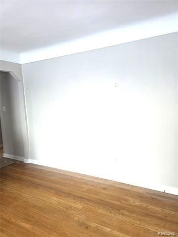 28085 N Clements Cir - Photo 3 of 11